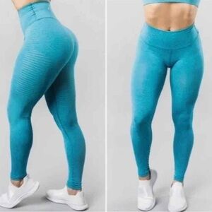 Alphalete‎ Halo high rise seamless leggings Vivid Blue